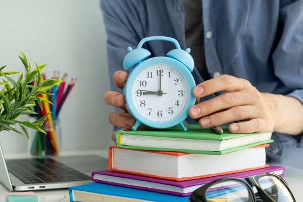 Time Management Tips For College Students: How To Balance School And Work
